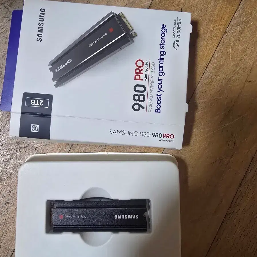 삼성 SSD 980 PRO M.2 NVMe 2TB + 히트싱크