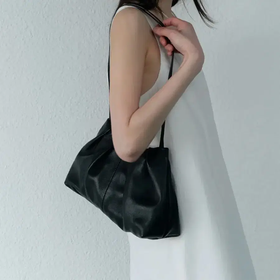 포 유어 아이즈 온리 소노 쉘 백 Sono Shell Bag 만두백 - 검정, 구매인증O