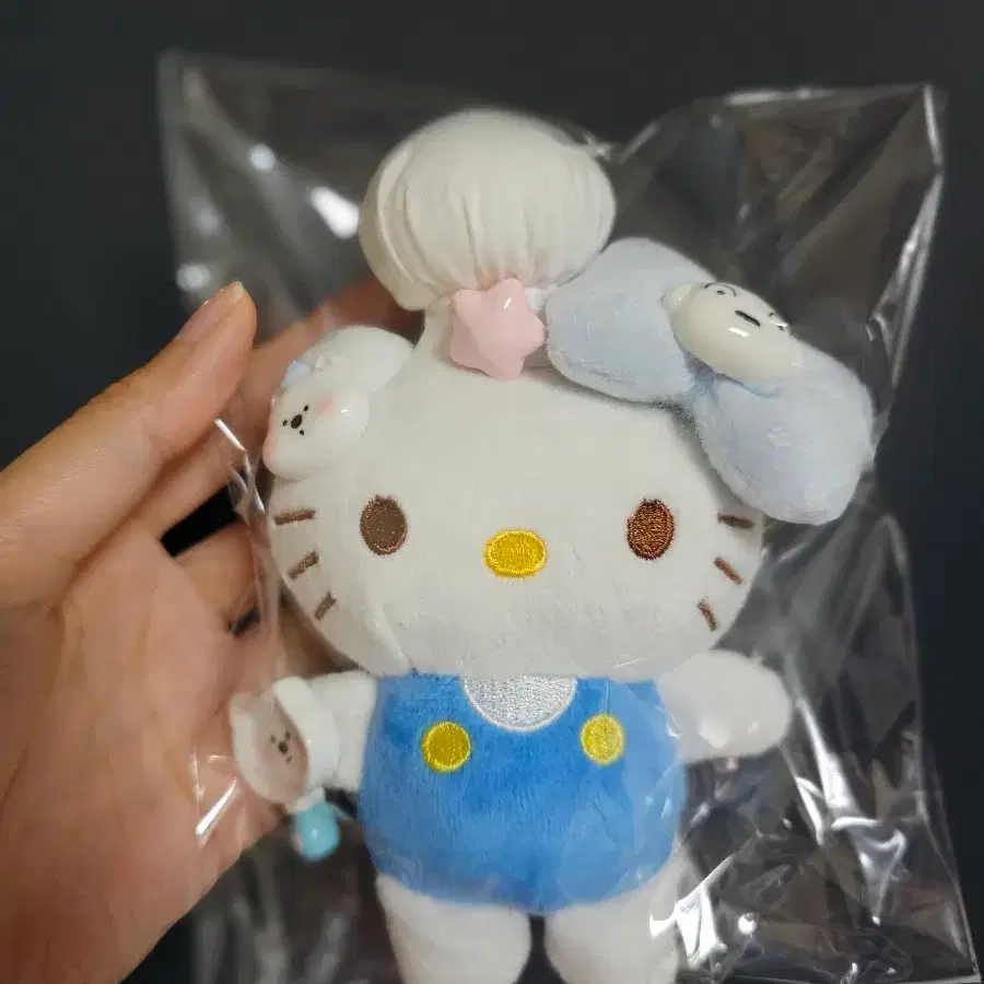 산리오 헬로키티 인형 키링