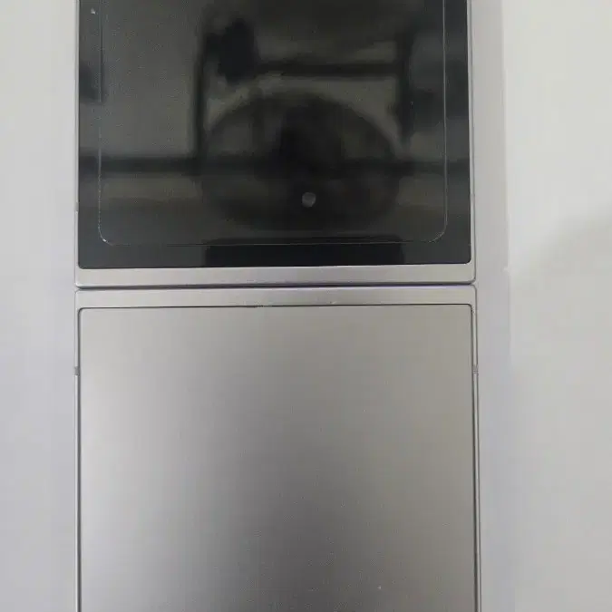 갤럭시 Z 플립6 256GB 실버