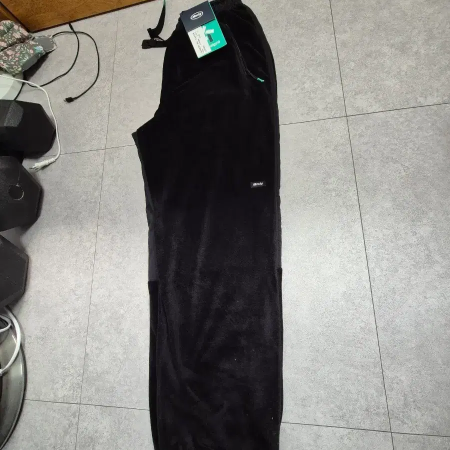 mmlg 바지 새상품