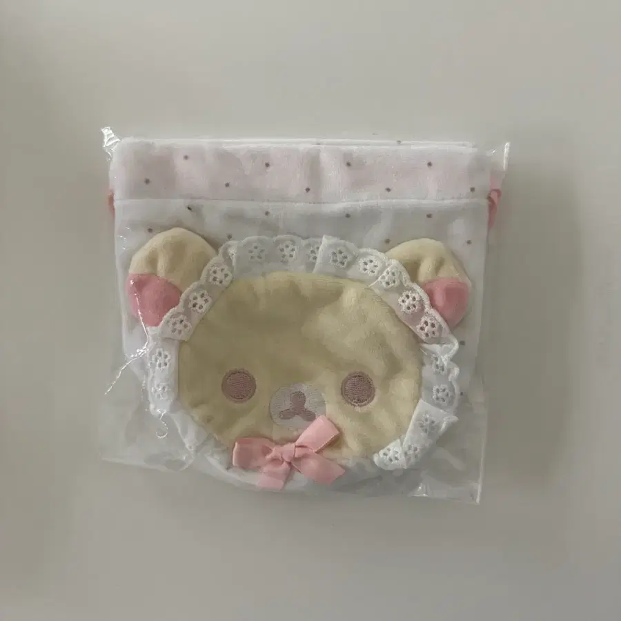 코리락쿠마 lafary 콜라보 파우치