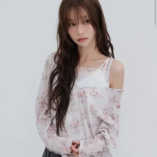 하이스쿨디스코 플라워 후드롱슬리브 핑크