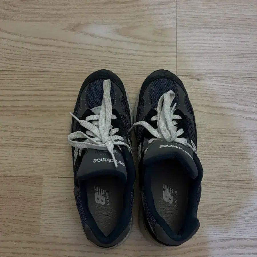 뉴발 992네이비