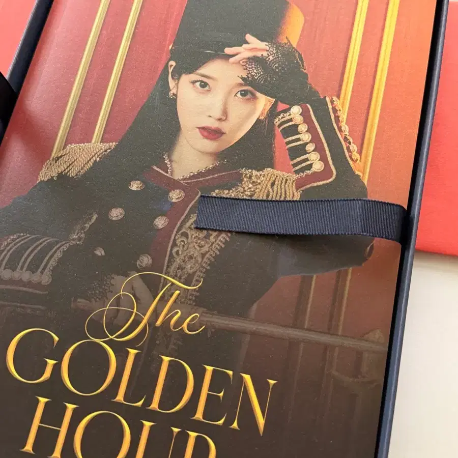 아이유 (IU) 2022 콘서트 The Golden Hour 블루레이