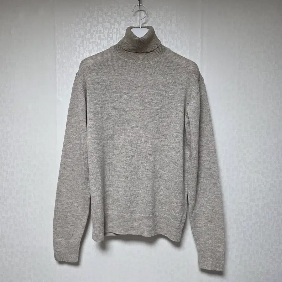 [L] MUJI 무인양품 울 터틀넥 니트 / 오트밀 베이지 / 미사용 신제품