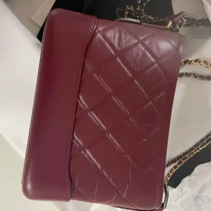 샤넬 퀼팅 체인 숄더백 가브리엘 호보 버건디 사진 4