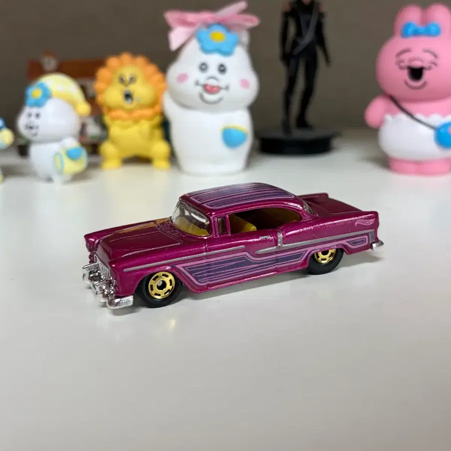핫휠 55 쉐비 Chevy 플라잉 커스텀 핑크 미니카 다이캐스트