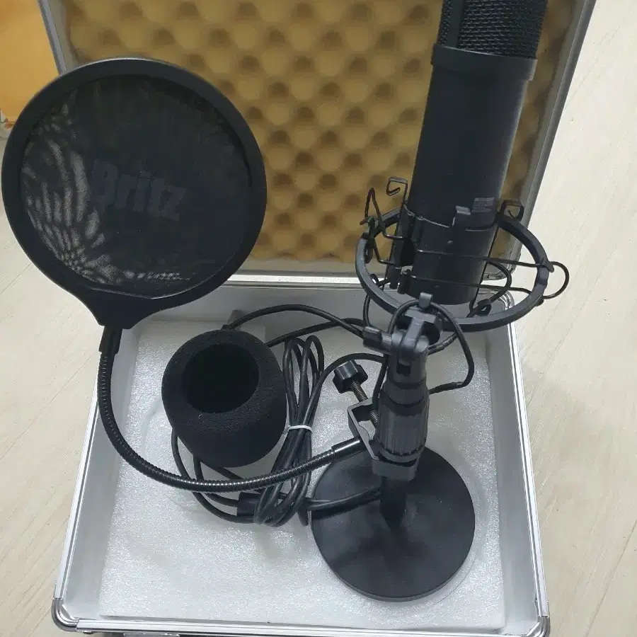 브리츠 BE-STM 700 마이크 풀세트 블랙(가방 포함)