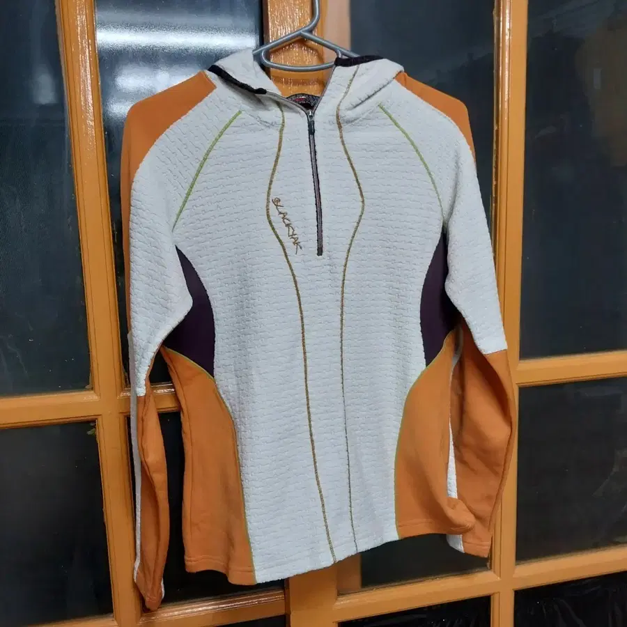 블랙야크 겨울플리스 여성90
