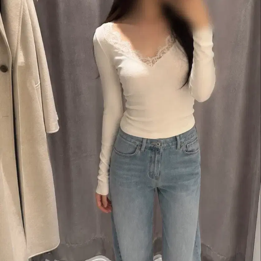 품절대란 자라 핀터맛 레이스 탑 s (블랙,크림)