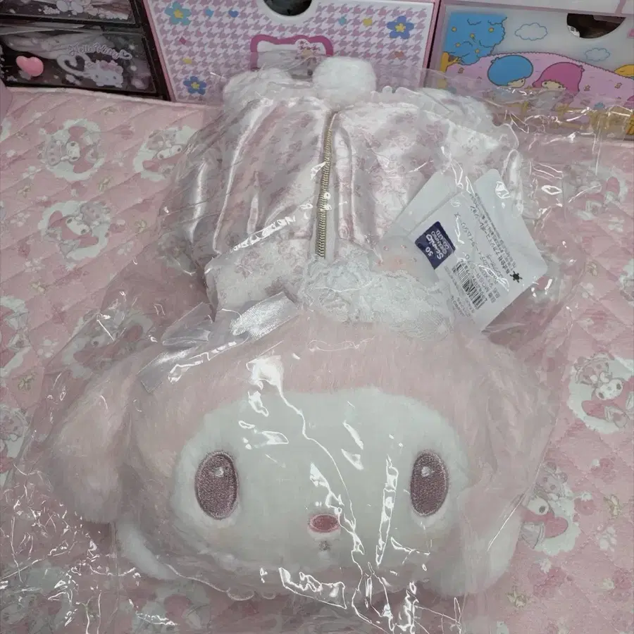 산리오 시로이치고 마이멜로디 펜파우치 필통 마스코트