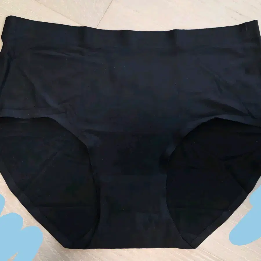 seamless black