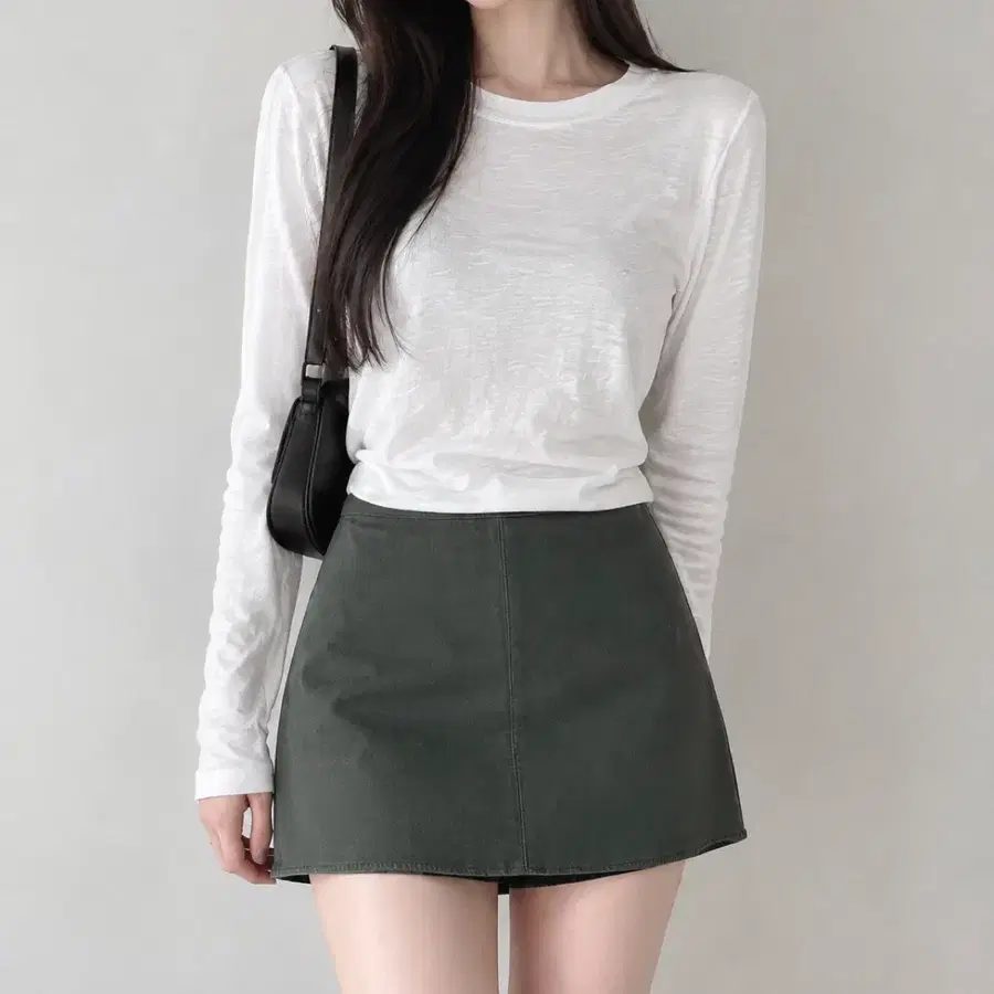 올리브색 치마 세트
