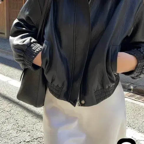 썸제이 라우 레더 블루종 자켓