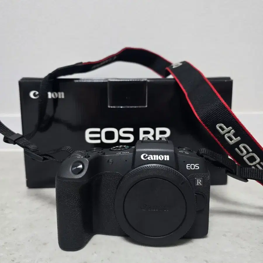 캐논 EOS RP