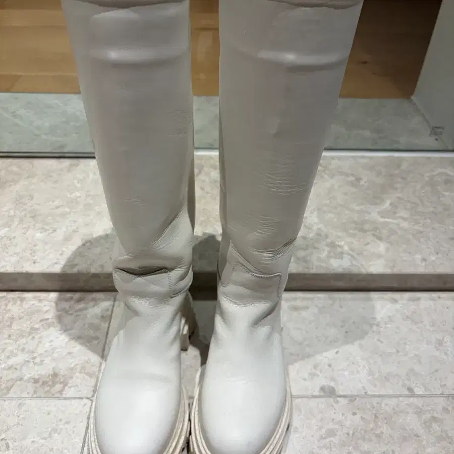 지아 보르기니 부츠
