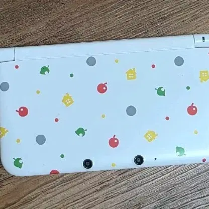 닌텐도 3DS XL 동물의 숲 에디션