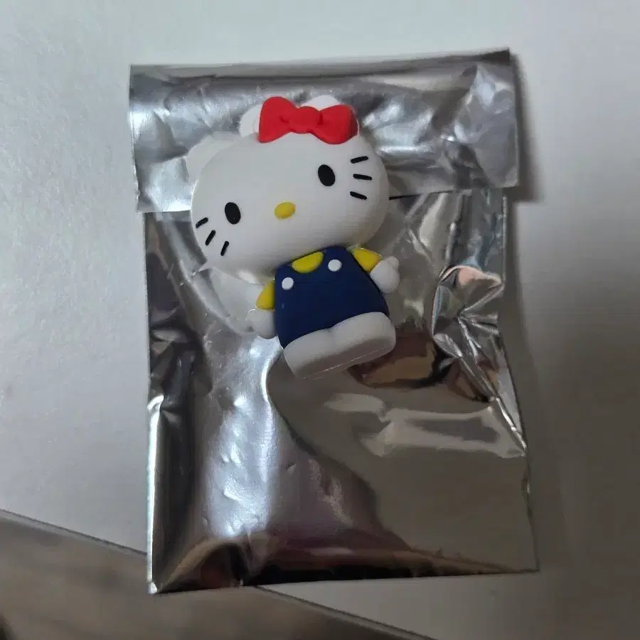 세븐일레븐 초코쿠키 헬로키티 랜덤 피규어 키링