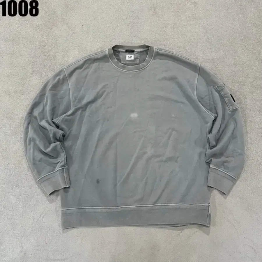 CP컴퍼니 맨투맨 그레이 2XL
