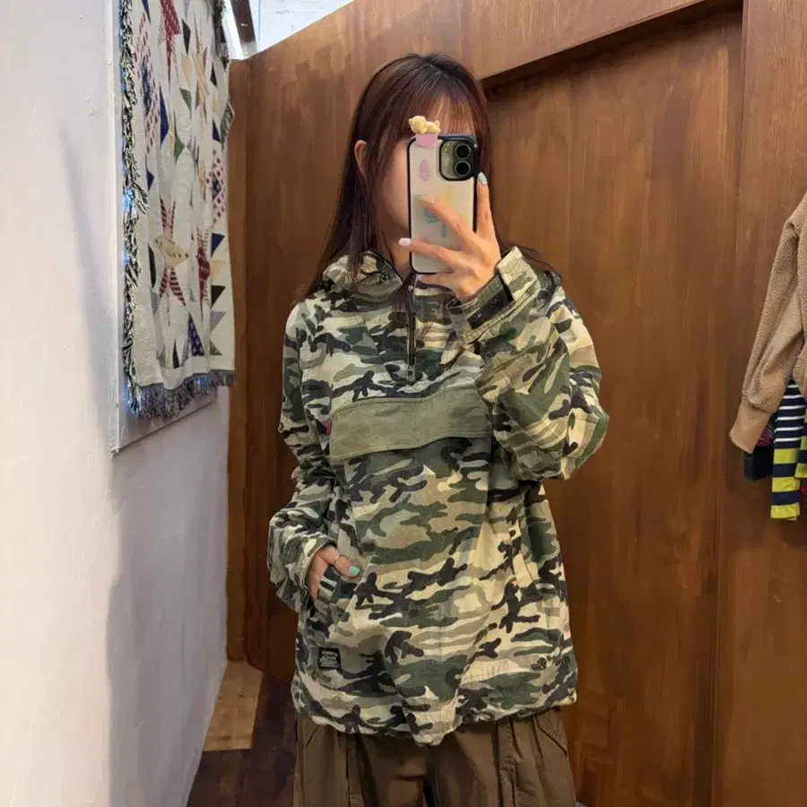 BUCKET 카모 밀리터리 아노락 후드티 h837