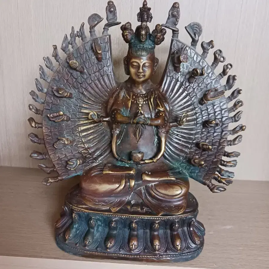 천수천한좌불