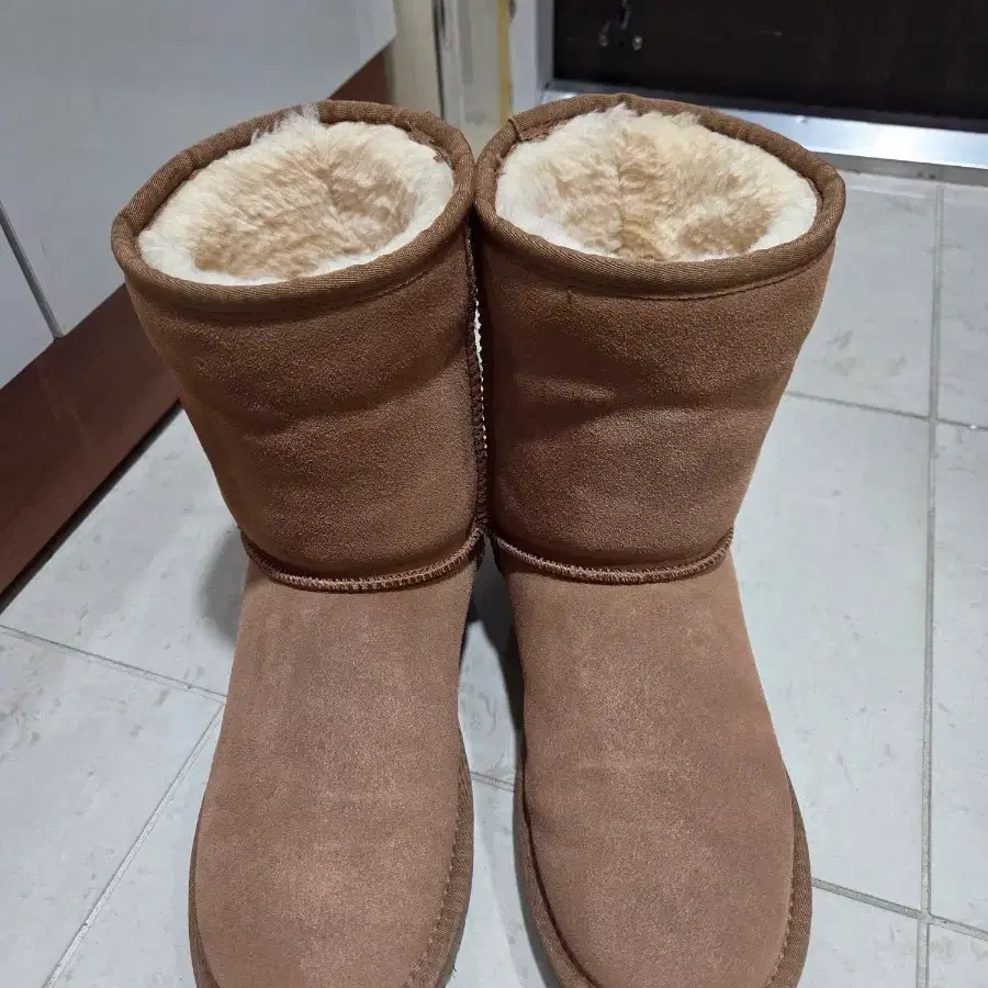 어그 양털 부츠 브라운 240