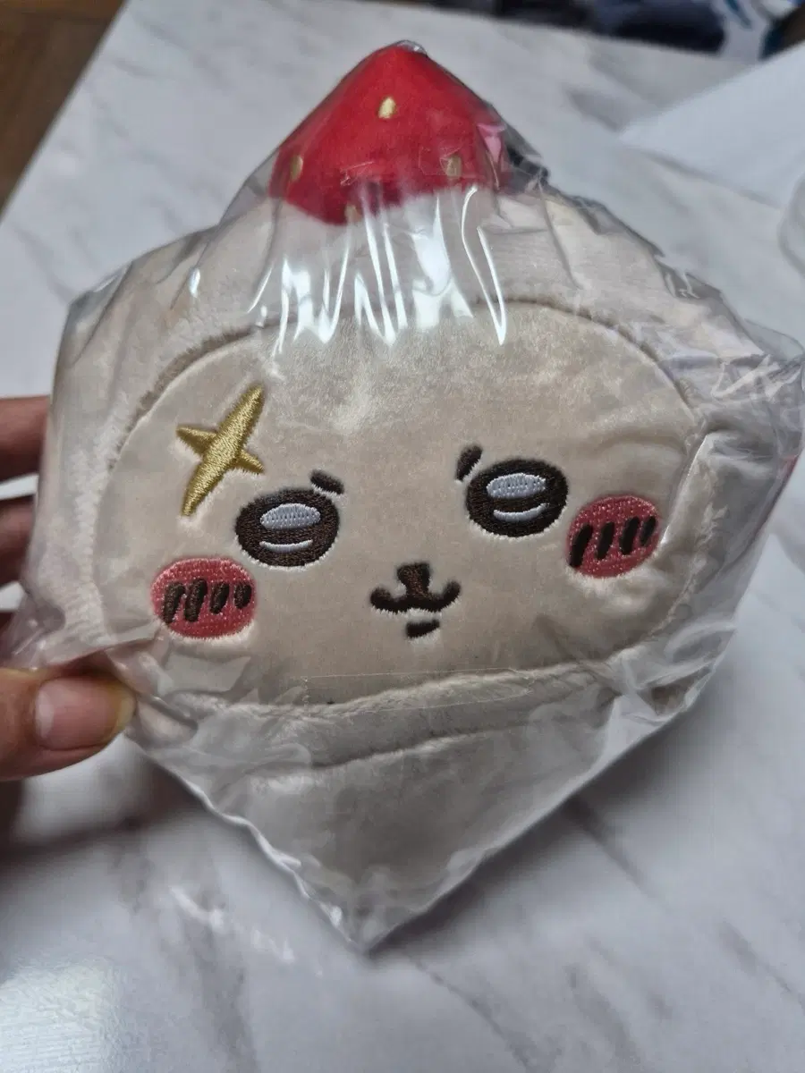 Chiikawa Hanseon Rakko Pouch