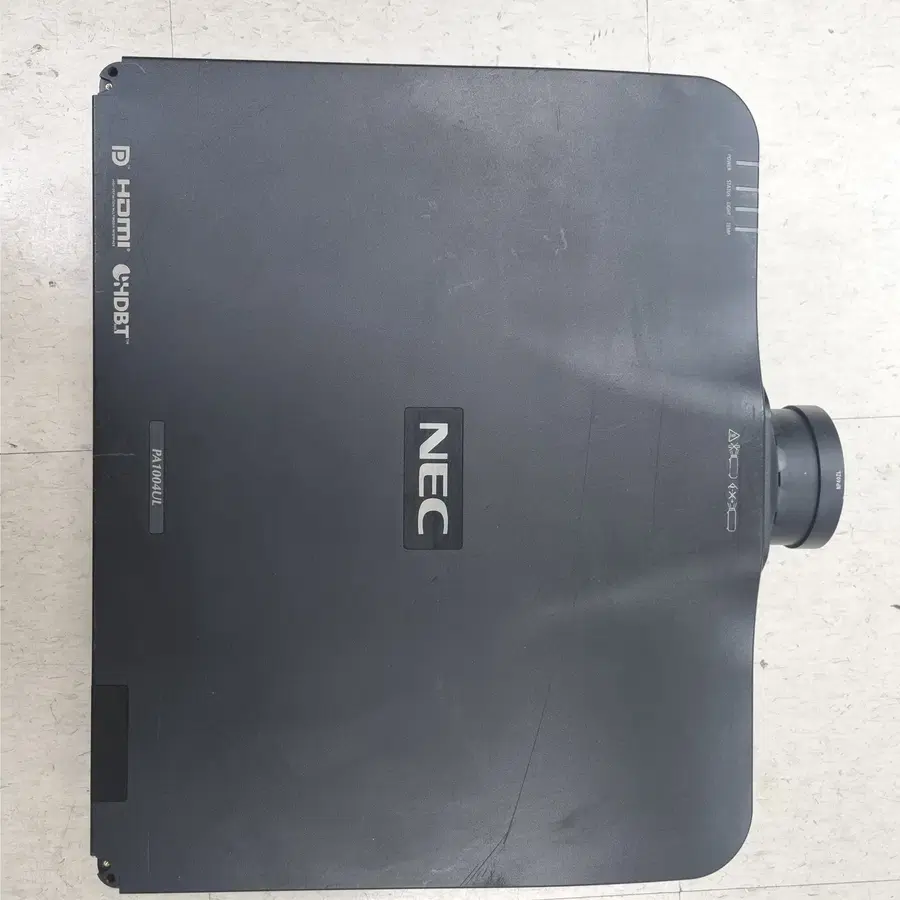 NEC PA1004UL 10000안시 WUXGA 레이저 빔프로젝터