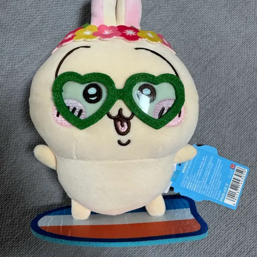 ちいかわ なんか小さくてかわいいやつ 名創優品 夏シリーズサーフィン うさぎ 姉妹販売