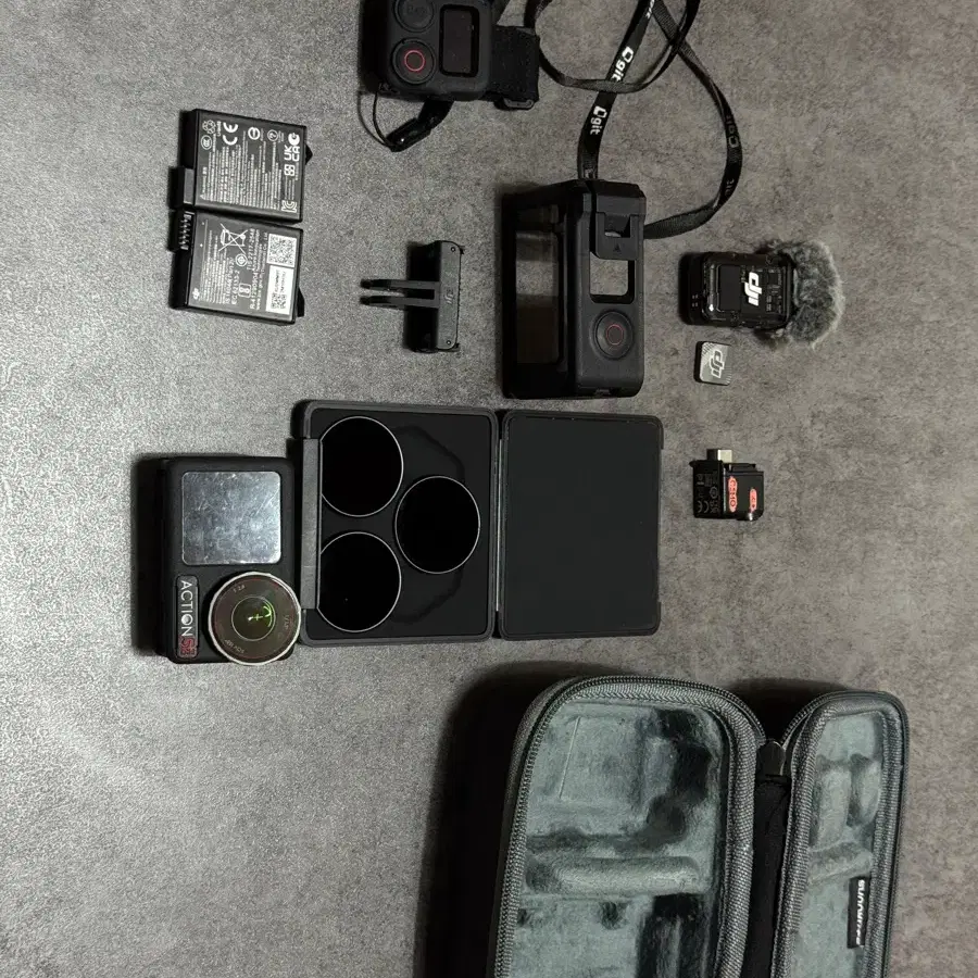 DJI 오즈모 액션 5 프로 풀패키지 (DJI Mic 2/GPS 리모컨/ND필터/배터리 3개/케이스 포함)