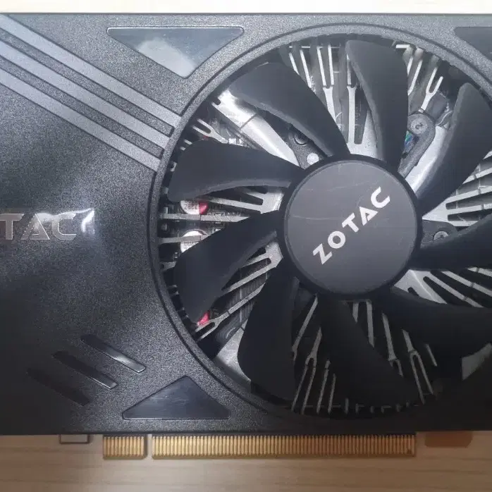 ZOTAC GTX 1060 3GB 미니 (서멀 재도포 및 청소 완료 / 상태 최상)