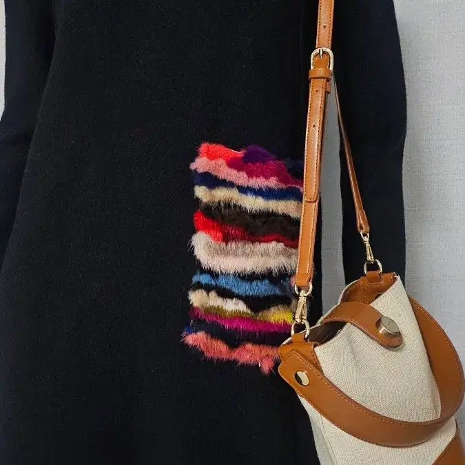 검정 니트 토끼퍼 주머니 니트 롱상의..반품 46 길이 85