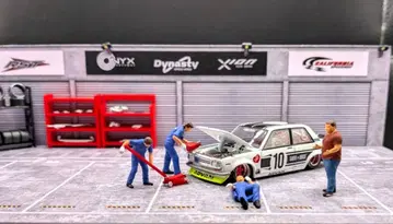 1/64 KAIDO HOUSE DATSUN 510 & 피규어 디오라마