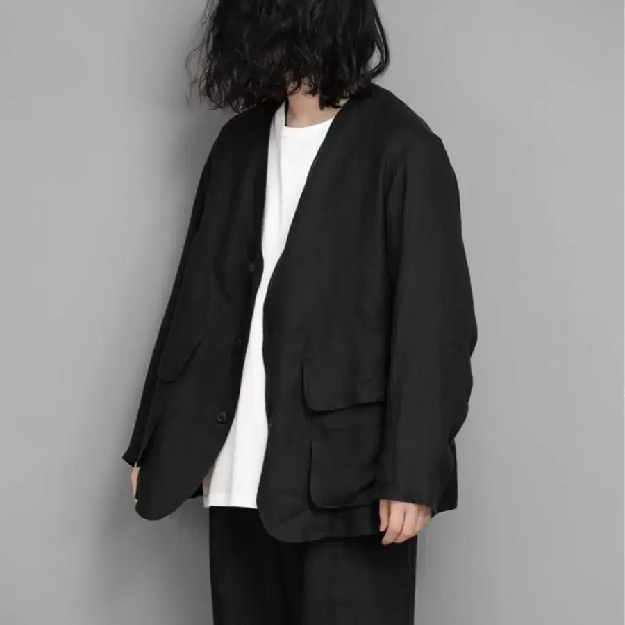 [1]코모리 COMOLI 코튼 새틴 몰스킨 헌팅자켓