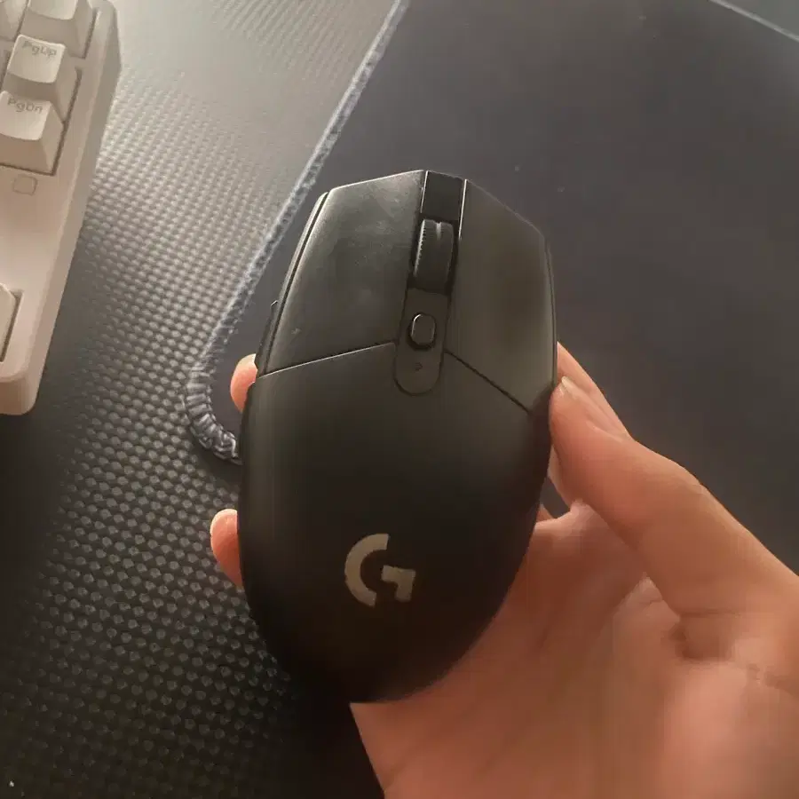 로지텍 G304 무선 게이밍 마우스