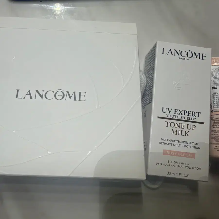 랑콤 UV 엑스퍼트 톤업 밀크 30ml + 크림