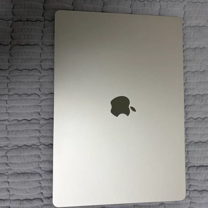 맥북에어 15인치 24gb/1tb m2 스타라이트