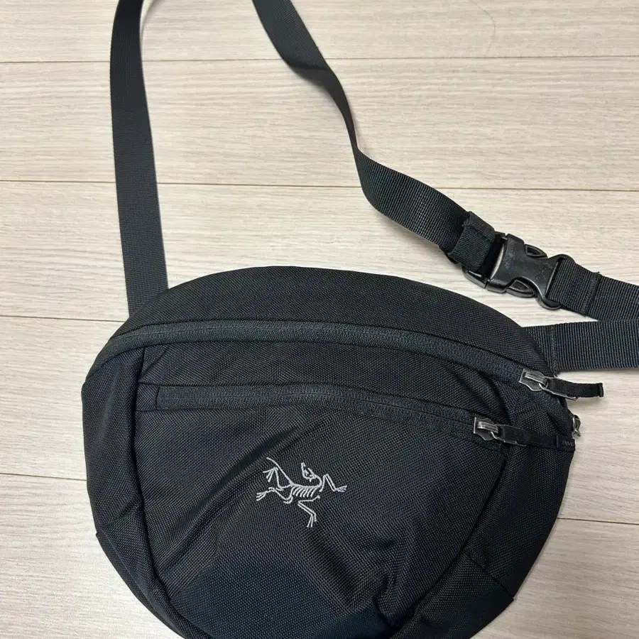 아크테릭스 마카2 블랙
