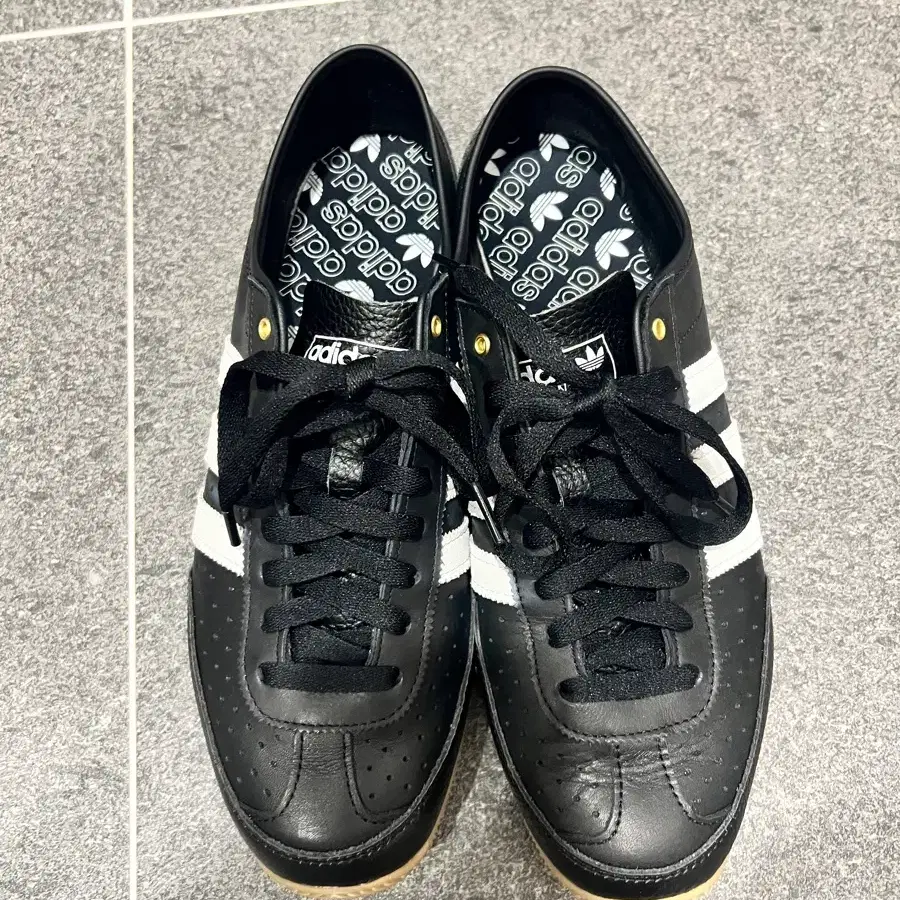아디다스 재팬 데콘 블랙 285