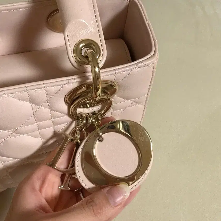 디올 레이디디올 스몰 파우더핑크 사진 8
