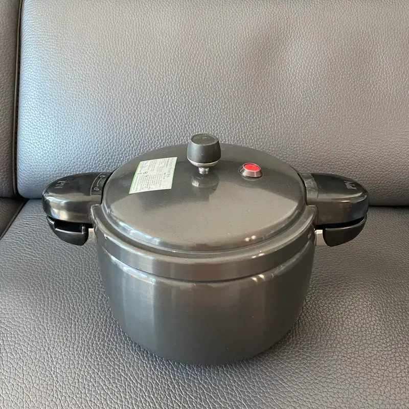 풍년 블랙 압력솥 10인용 5.5L