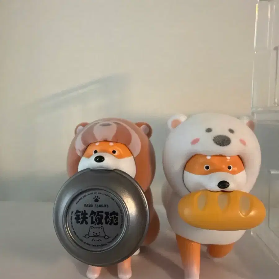 OASIS FAMILIES 철판 밥그릇 피규어 시바견
