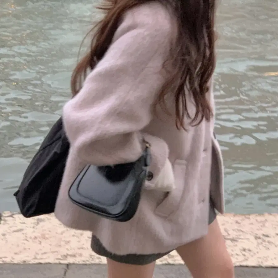 어베인 모헤어 하프코트