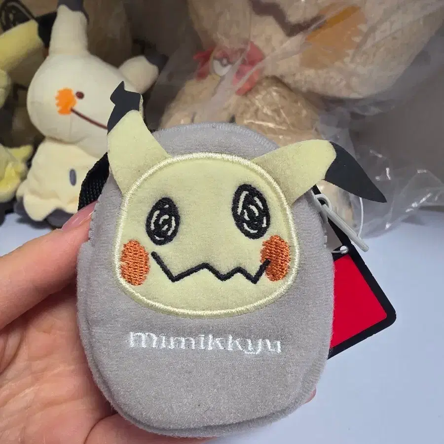 따라큐 미믹큐 미니가방