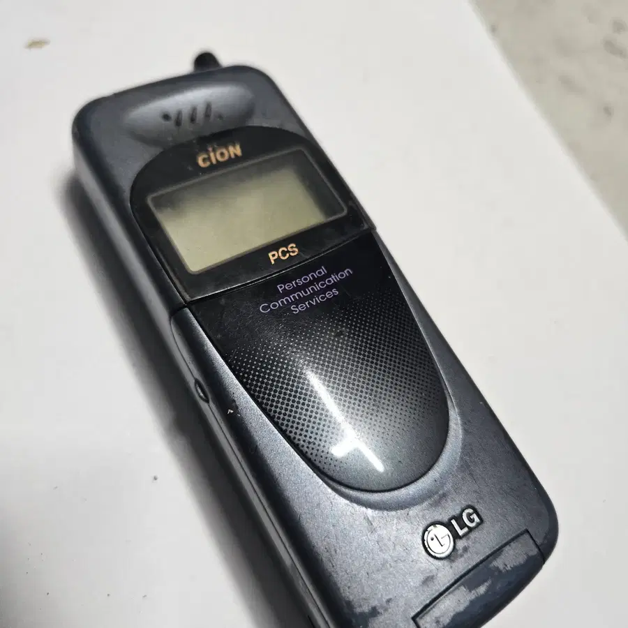 LG 싸이언 CION 사이버폴더 다크 그레이(또는 네이비) 모델/15