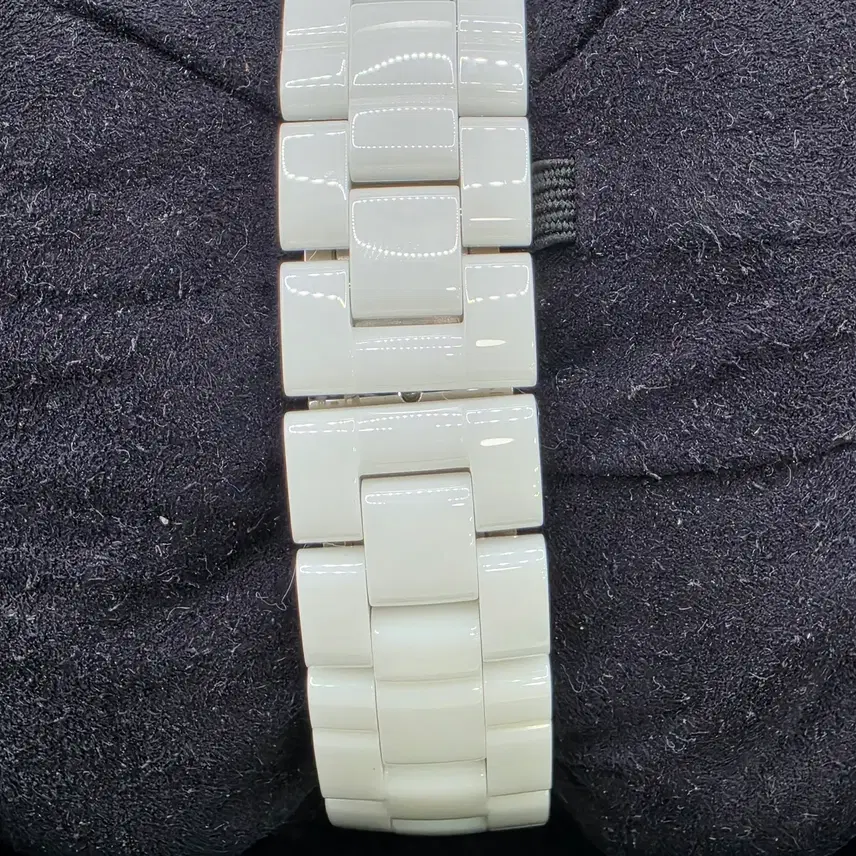 샤넬 특가 CHANEL J12 41mm 9point DIA 화이트 세라믹 크르노 풀셋 사진 3