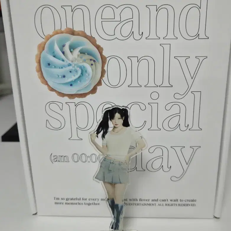 프로미스나인 이채영 생일박스(개봉)