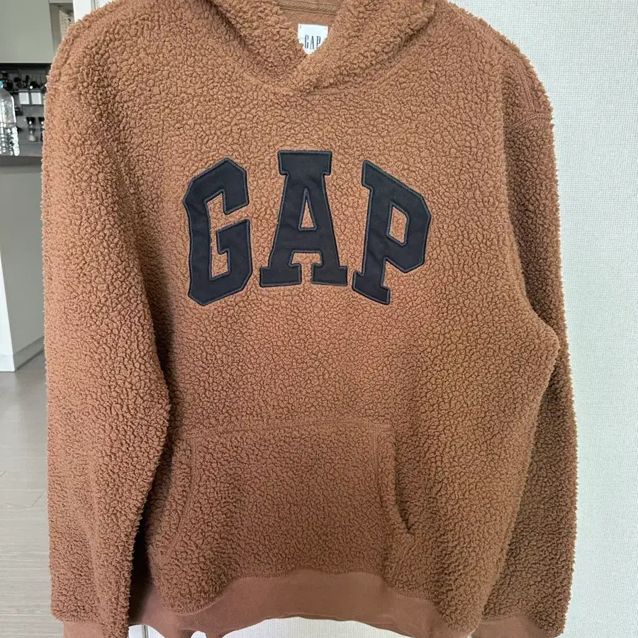 갭 후드티