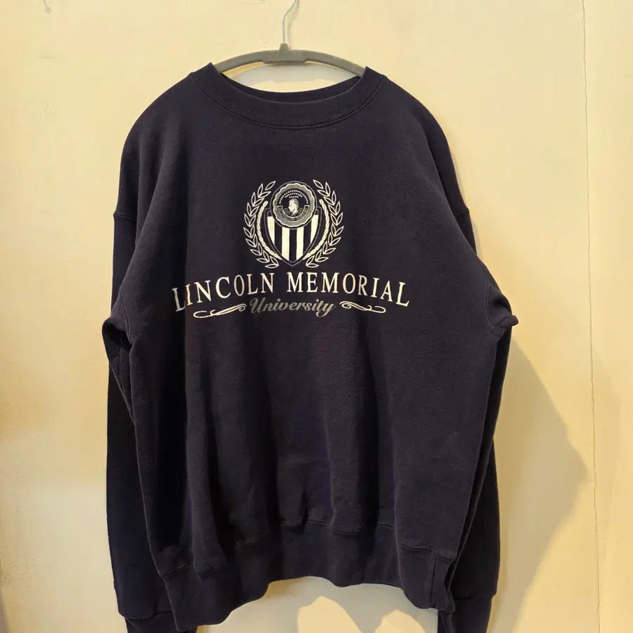 Lincoln Memorial University Vintage Crewneck Sweatshirt